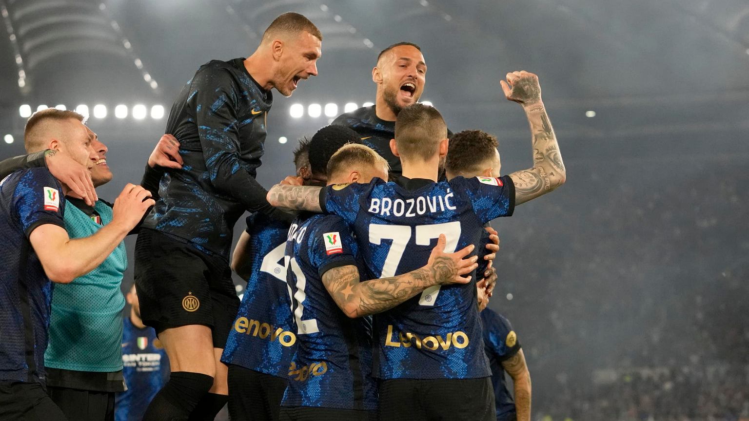 Sześć goli, Inter ograł Juventus i zdobył Puchar Włoch - Sport.pl