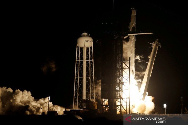 NASA kontrak roket SpaceX untuk misi ke bulan Jupiter - ANTARA
