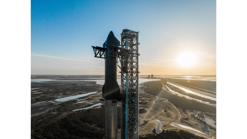 See SpaceX's Starship Mars rocket fully stacked for testing on the pad (photos) - Space.com