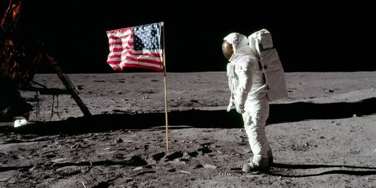 Peristiwa 20 Juli: Sejarah Manusia Pertama Mendarat di Bulan, Begini Perjalanannya | merdeka.com - merdeka.com