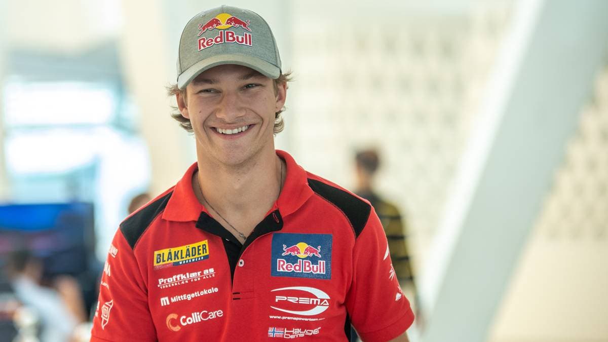 Hauger til topps i Monaco: Tok sin første Formel 2-seier etter dramatisk start - NRK