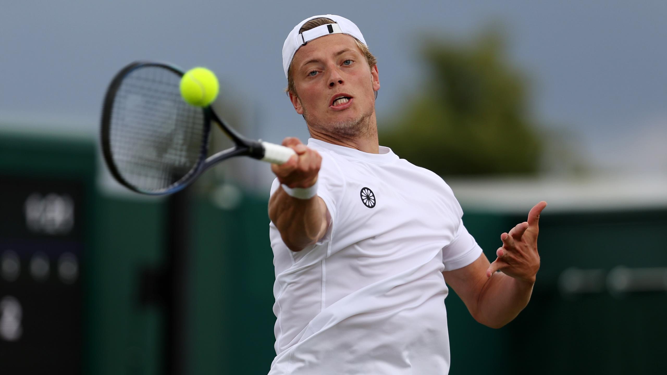 Wimbledon | Speelschema dag 7 - Hoe laat speelt Van Rijthoven tegen Djokovic in de vierde ronde? - Eurosport NL
