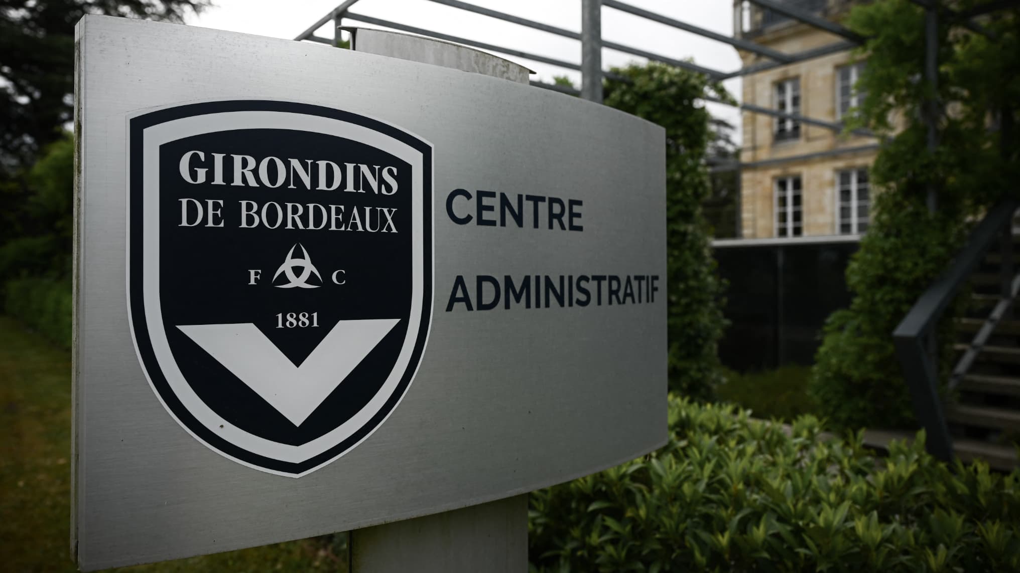 Bordeaux: la rétrogradation des Girondins en National 1 confirmée en appel par la DNCG - RMC Sport