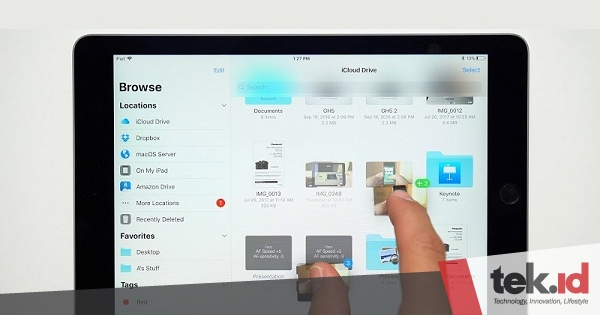 Cara pakai fitur iPad drag and drop di iPhone iOS 15 - tek.id