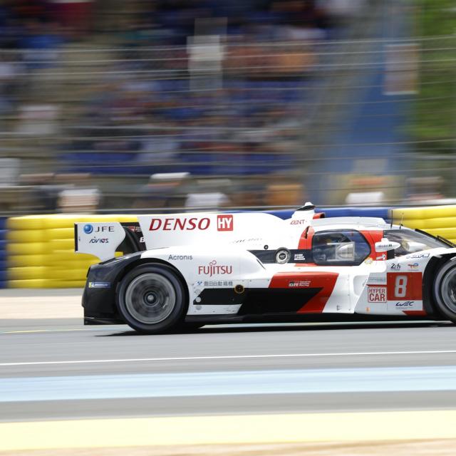 La Toyota n°8 décroche l'Hyperpole des 24 Heures du Mans - L'Équipe.fr