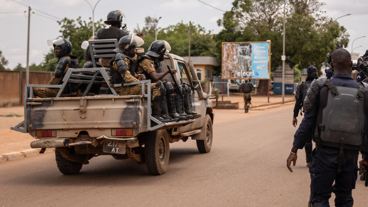 Coup d'État au Burkina Faso: les raisons de la colère des militaires - RFI