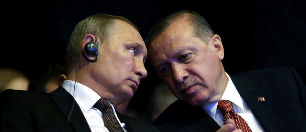 Poutine et Erdogan signent un accord pour renforcer leur coopération économique - Yahoo Actualités