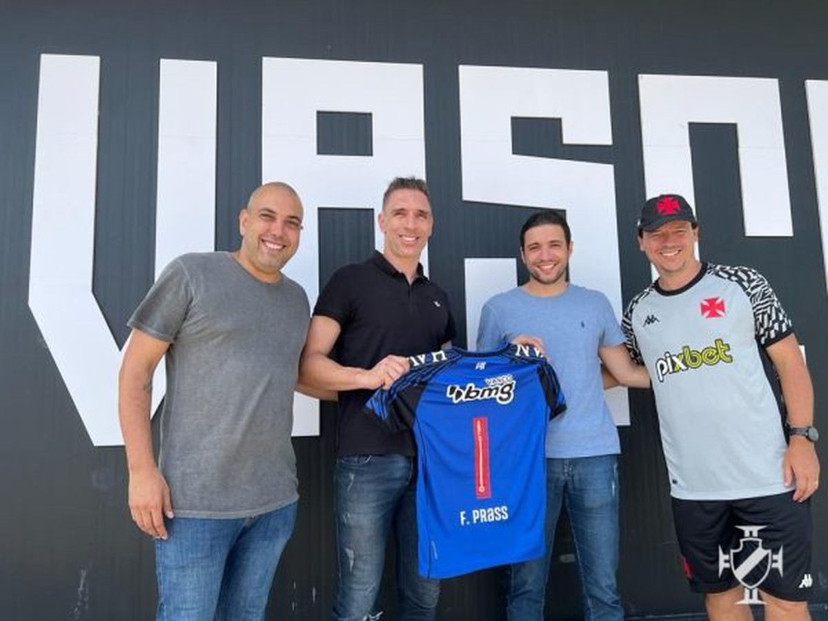Depois de Carlos Brazil, Vasco ajusta ponteiros para ter Fernando Prass como coordenador técnico - globoesporte.com