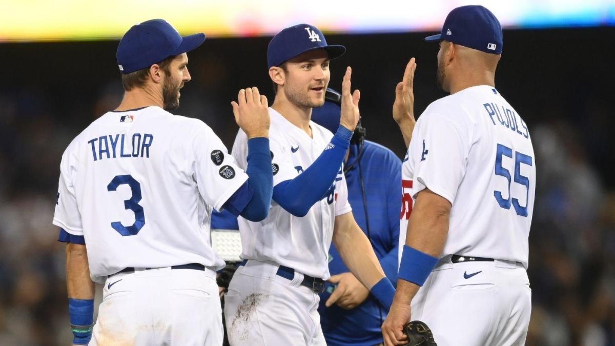 Dodgers vs. Braves score: Dodgers rally with Chris Taylor's three-homer game to fend off elimination - CBS sports.com