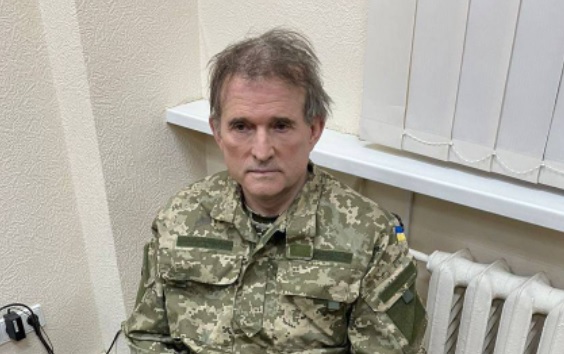 Le truppe di Kiev hanno catturato il politico ucraino più vicino a Putin. Zelensky propone uno scambio di prigionieri - Open