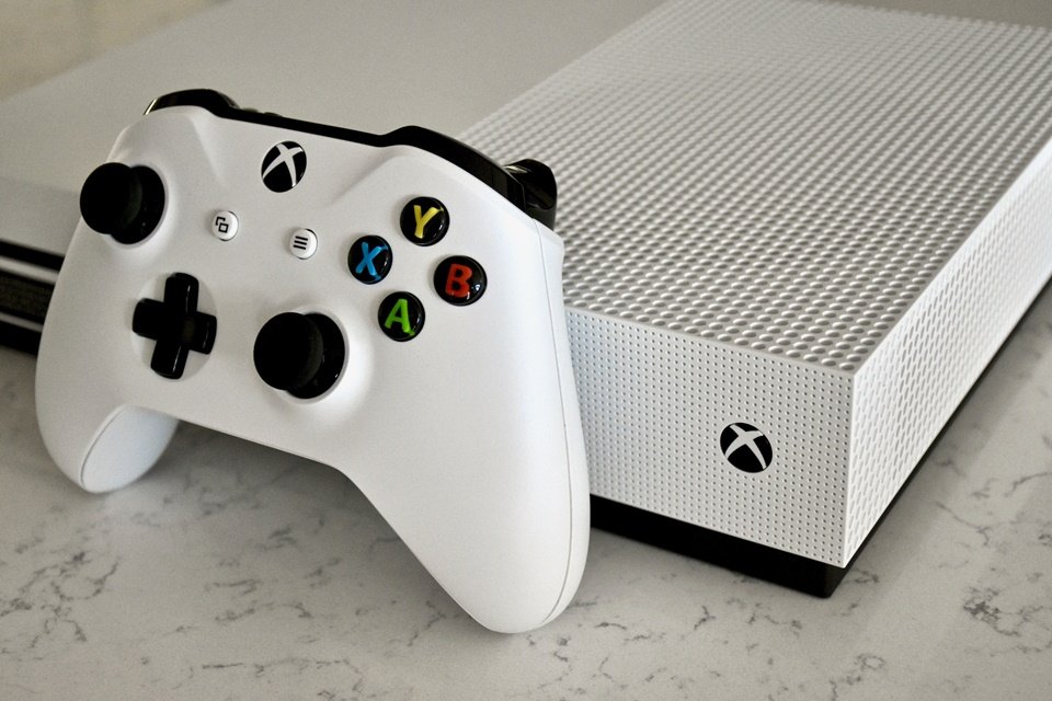 Microsoft encerra fabricação do Xbox One para focar no Xbox Series X/S - Voxel