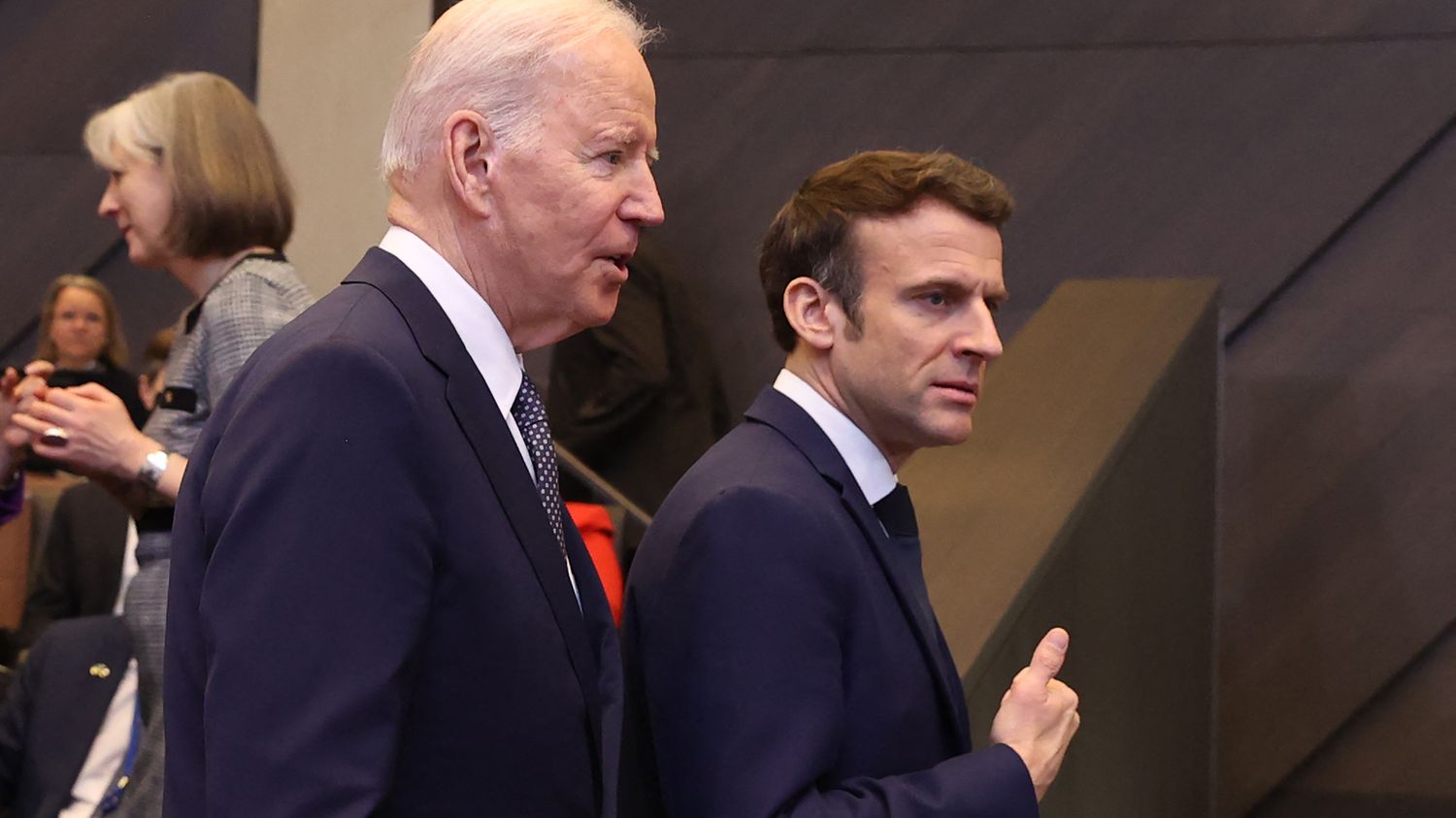 Joe Biden recevra Emmanuel Macron à la Maison Blanche pour une visite d'Etat le 1er décembre - franceinfo
