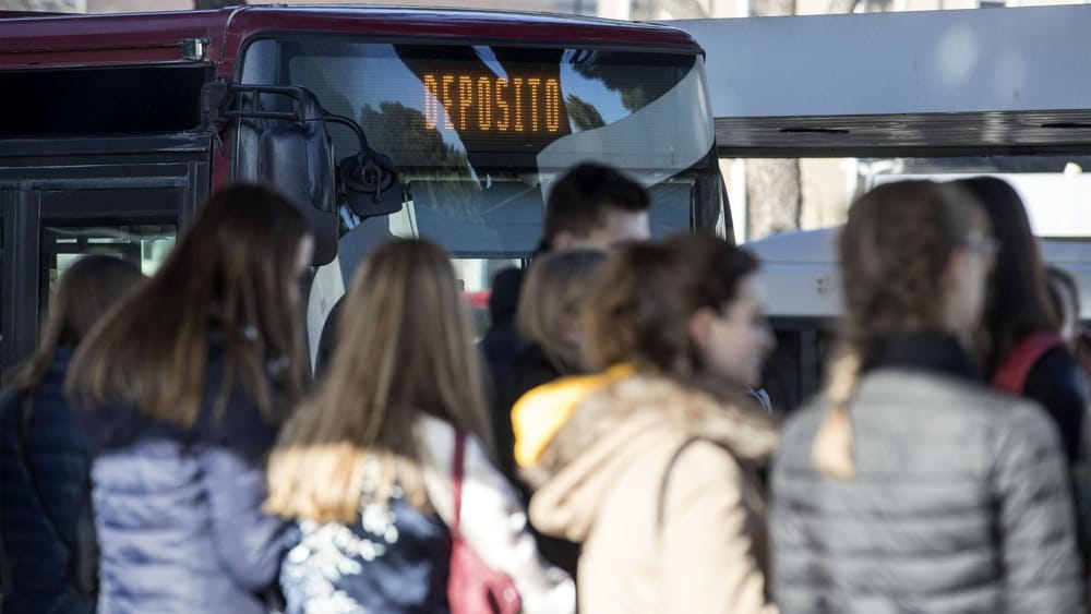 Sciopero a Roma: domani a rischio bus, treni e metro. Tutte le informazioni - RomaToday